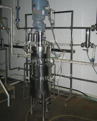 高價收購二手化工設(shè)備、制藥設(shè)備、發(fā)酵罐